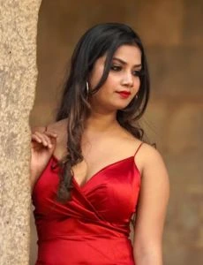 call girl service in Gomti Nagar